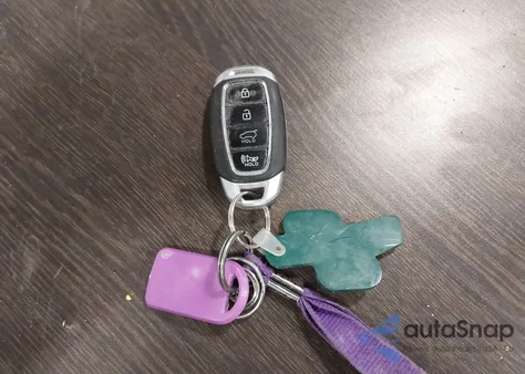 2019 Hyundai Santa Fe Sel from USA, damaged, VIN 5NMS3CAD7KH101896